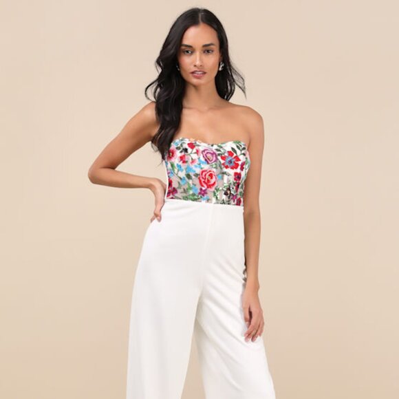 Remarkable Energy White Floral Embroidered Strapless Jumpsuit M New With Tags - Picture 3 of 17